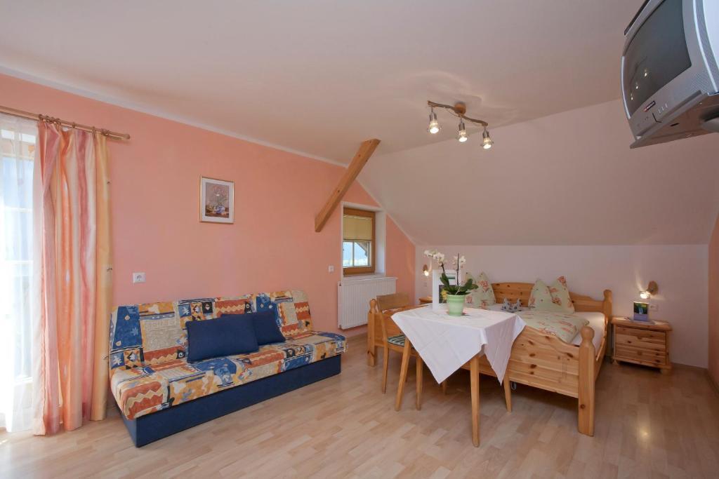 Kraeuterpension Rosenkranz Rangersdorf Room photo
